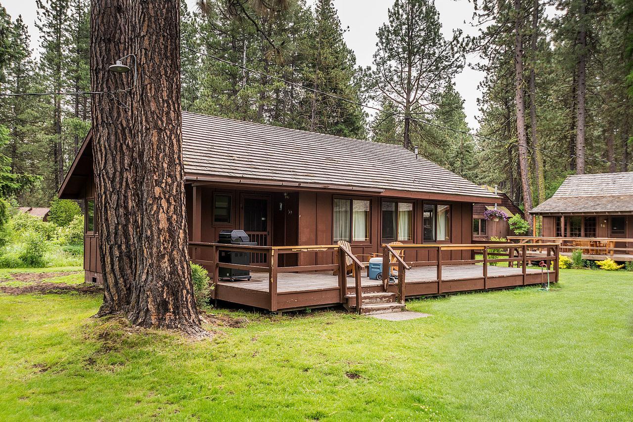 Lake Creek Lodge เบนด์ ภายนอก รูปภาพ