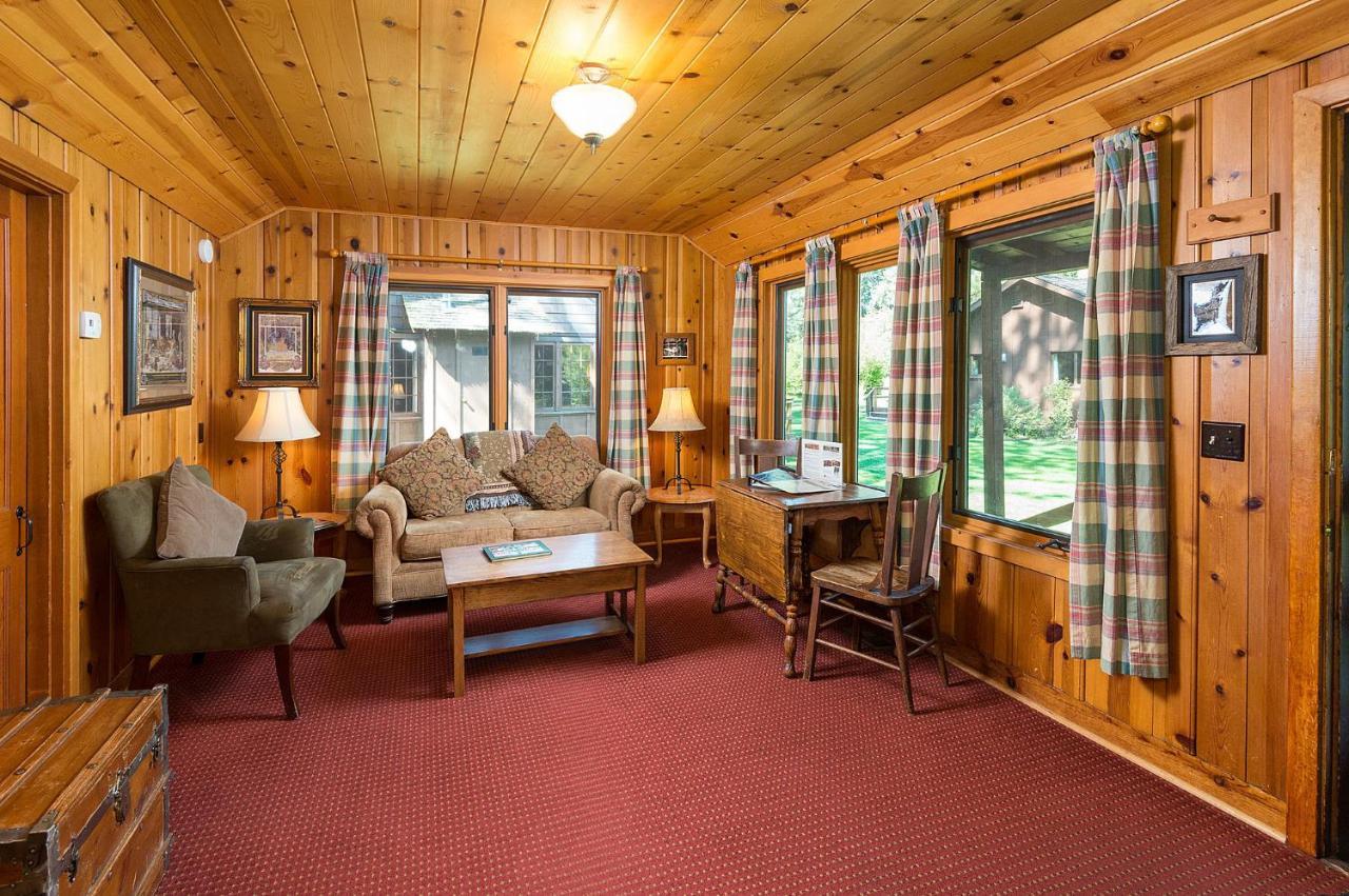 Lake Creek Lodge เบนด์ ภายนอก รูปภาพ