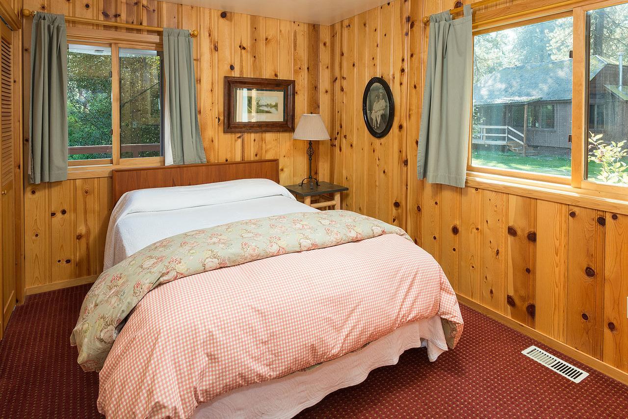 Lake Creek Lodge เบนด์ ภายนอก รูปภาพ